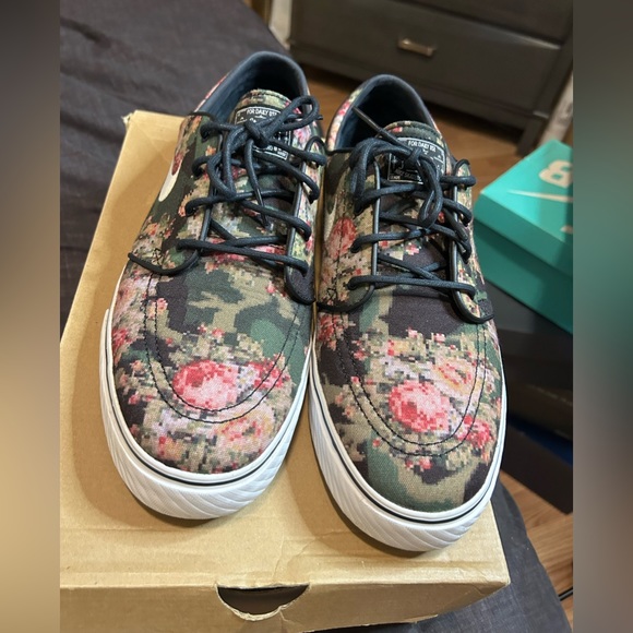 Nike Zoom Stefan Janoski Premium Digi Floral 2013 - Picture 4 of 7